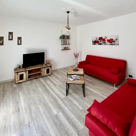 Apartament La Casa Di Sabi Locana Zewnętrze zdjęcie