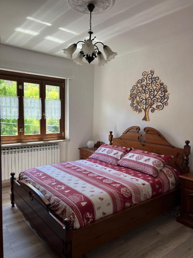 Apartament La Casa Di Sabi Locana Zewnętrze zdjęcie