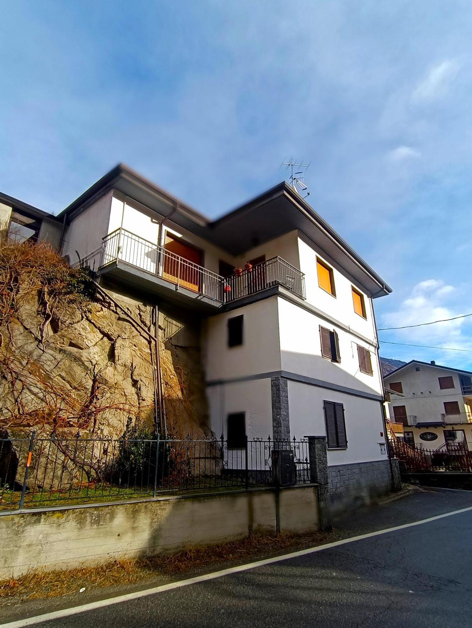 Apartament La Casa Di Sabi Locana Zewnętrze zdjęcie